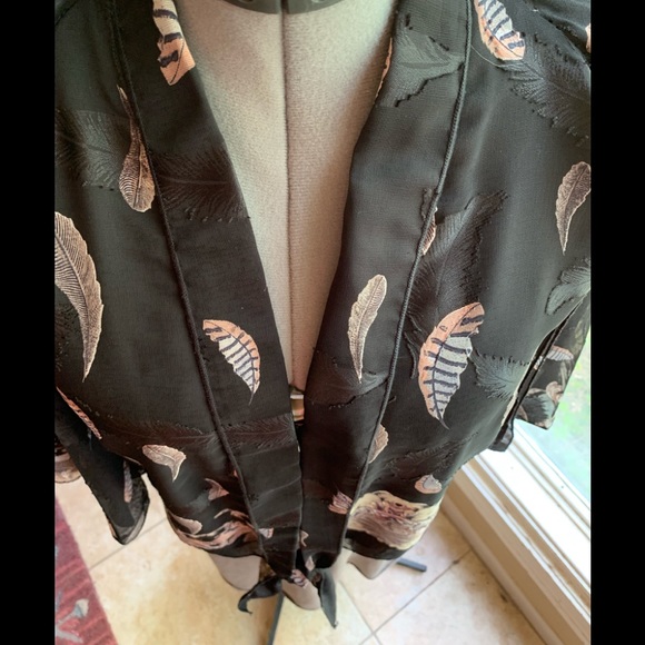 Sheer 🍂Kimono Top - Picture 6 of 6